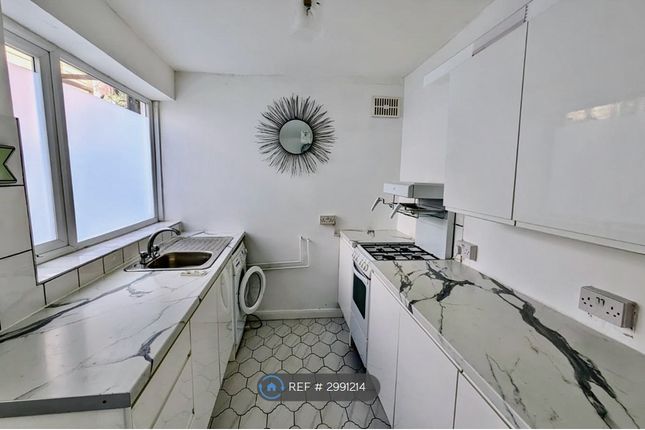 St Georges Road, Hastings photo 5