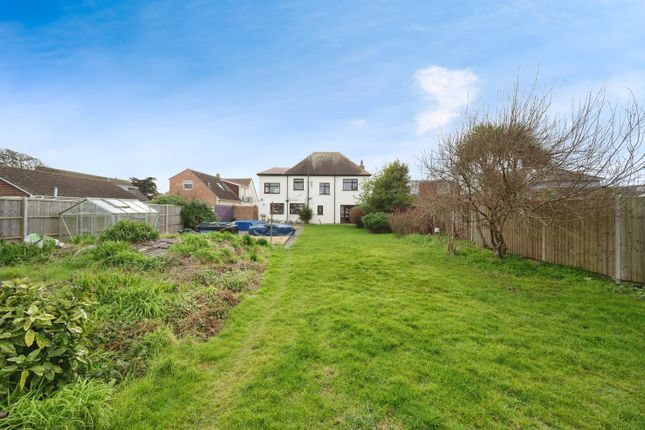 4-bed detached on 83, Southwood Road, Hampshire, £650,000