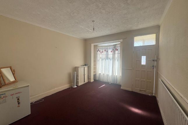 12, Woden Road, Wolverhampton photo 2