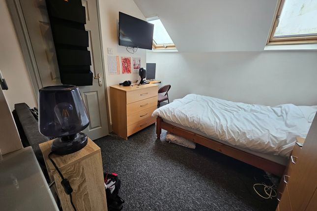 192, Dawlish Road, Birmingham photo 4