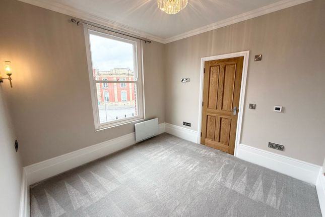 Apartment 3 Carlton House, Sandy Walk,, Wakefield photo 4