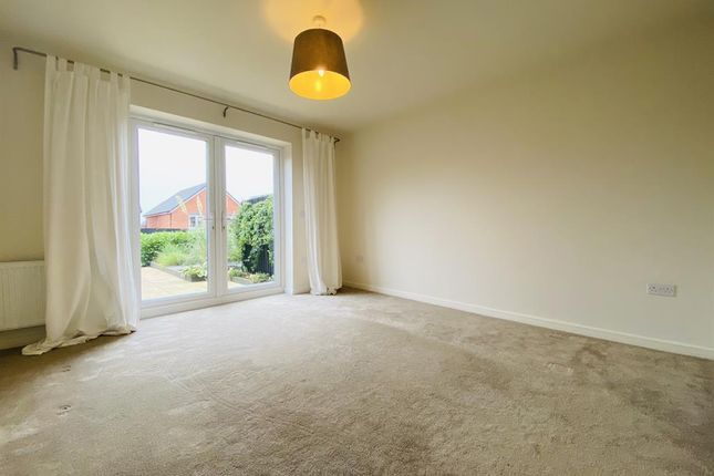 9, Heather Drive, Pontefract photo 3
