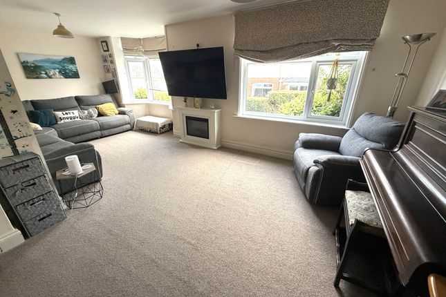 3, Vale Road, Exmouth photo 4