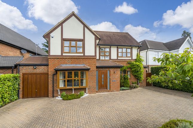 Detached house to rent in Williams Way, Radlett