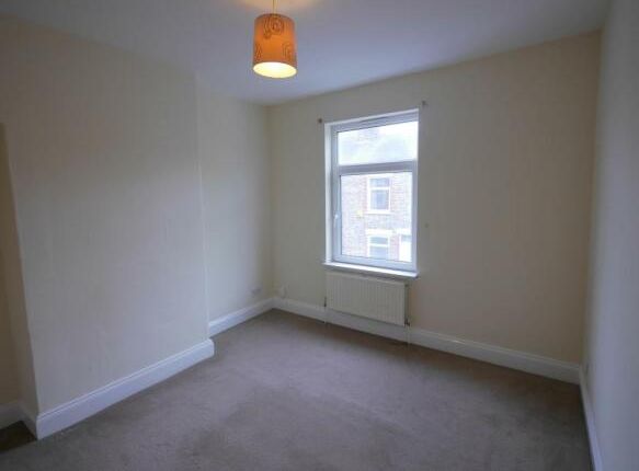 70, Kitchener Street, YORK photo 4
