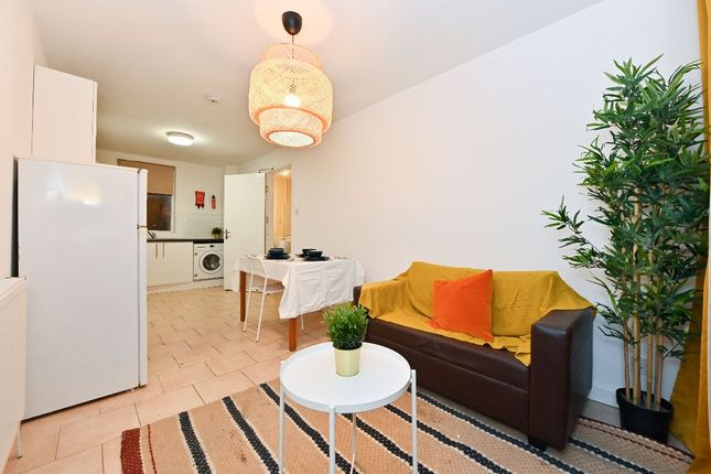 Centurion Close London N7 1 Bedroom Flat To Rent