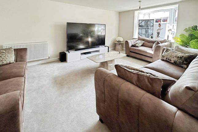 34, Asgard Avenue, Mansfield photo 2