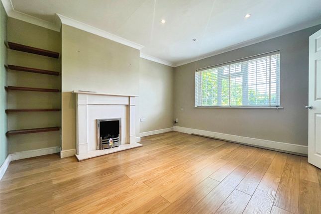 24, Huntingfield Way, Surrey photo 4