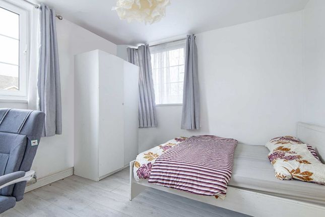 Flat for sale in Homerton High Street, London