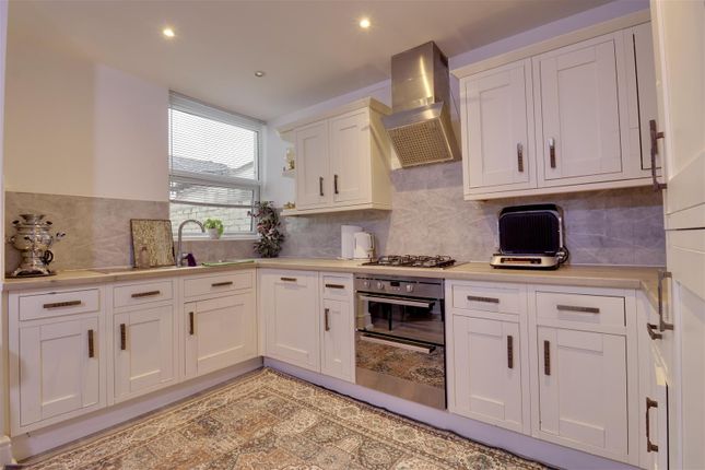 8, Wallace Road, Portsmouth photo 3