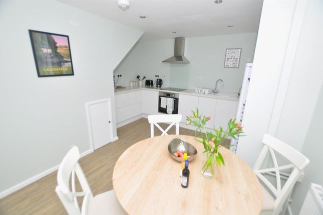 4, Wogan Mews, Carmarthen photo 2