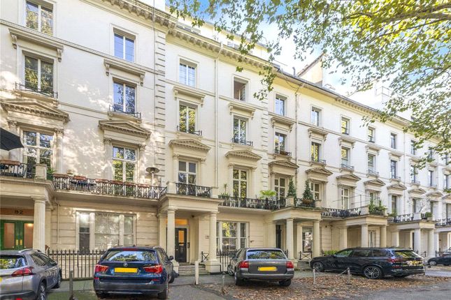 Flat to rent in Westbourne Terrace, Bayswater