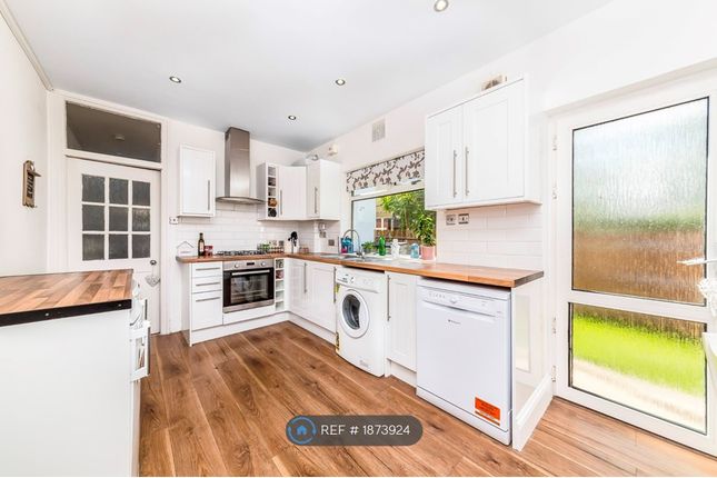 Thumbnail Flat to rent in Ravensbury Avenue, Morden