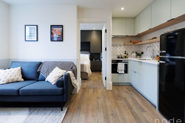 Thumbnail Flat to rent in SE24
