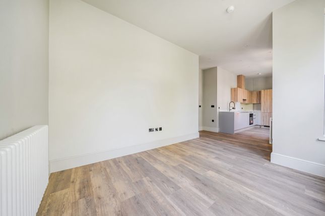 Victory Place- Apartment 3,, Albany Road, Hampshire photo 2