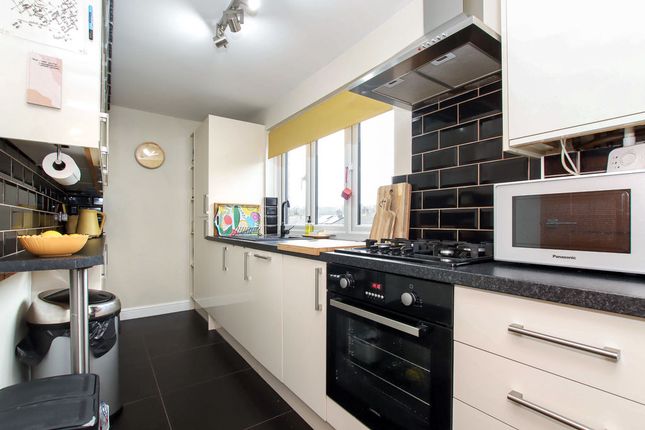 10, Poynders Hill, Hemel Hempstead photo 3