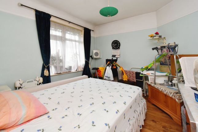 Terraced house for sale in Mayeswood Road, London