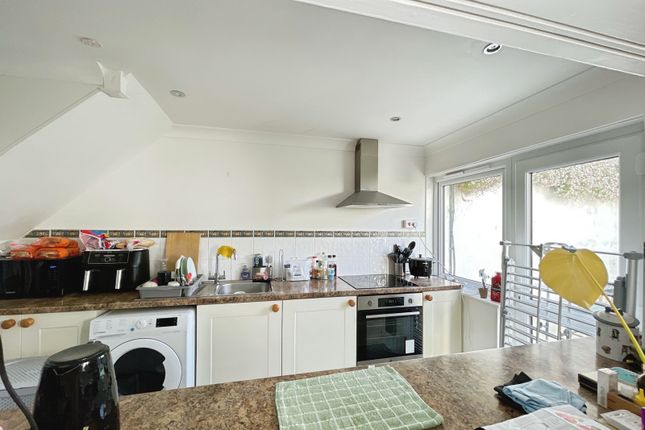 7, Pendennis Rise, Cornwall photo 3
