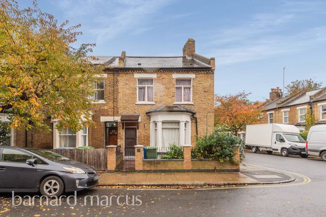 End terrace house for sale in Colls Road, London
