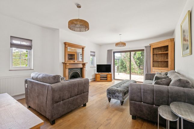 The Lodge,, Dene Lane, Aston photo 4