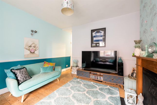 43, Edward Road, Barnet photo 2