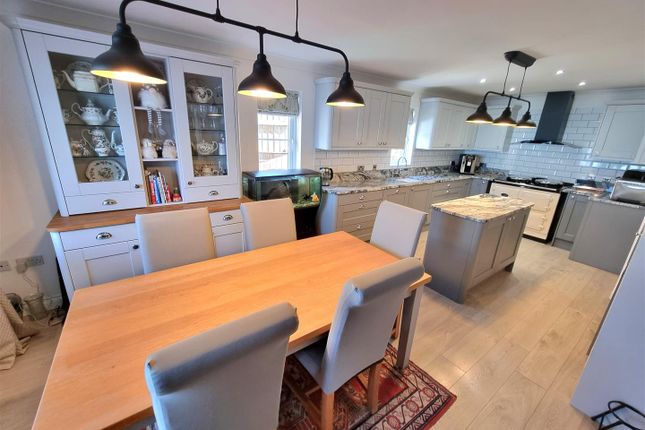 15, Park Wood Rise, Lifton photo 2