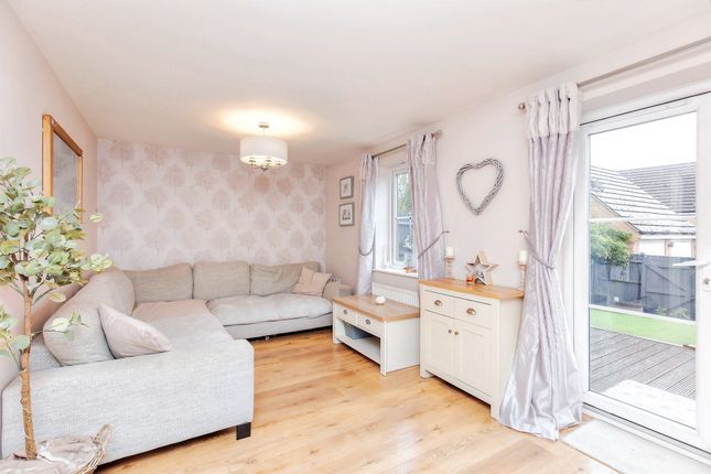 18, Savernake Drive, Corby photo 3