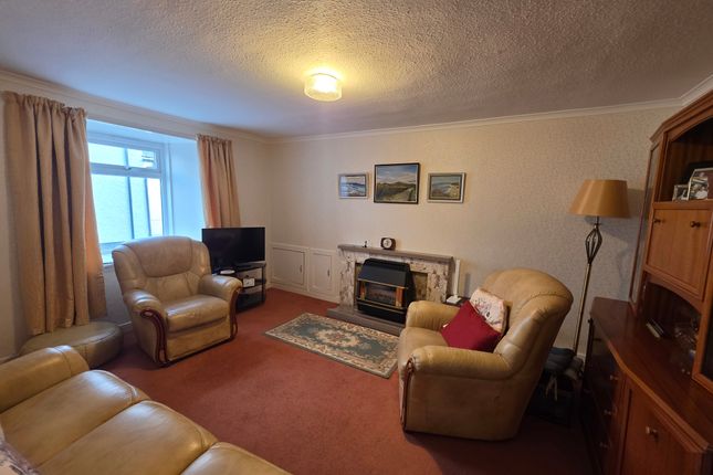 Innes Cottage, 17, Maxwell Street, Fochabers photo 3
