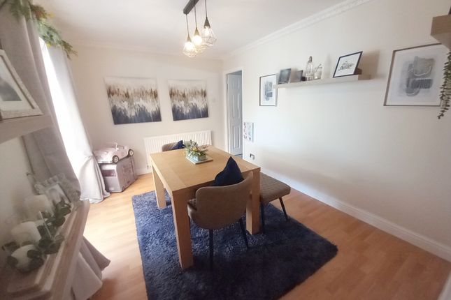 20, Kirkdale, Spennymoor photo 4