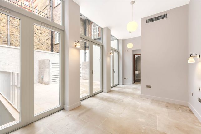 4, Dilke Street, London photo 2