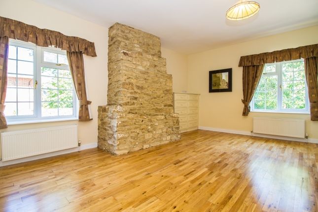 Thumbnail Cottage to rent in Bicester Road, Gosford, Kidlington