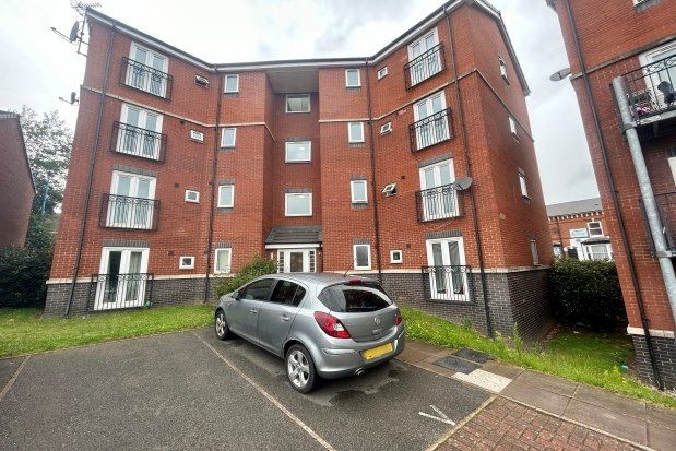Thumbnail Flat to rent in Kinsey Road, Smethwick