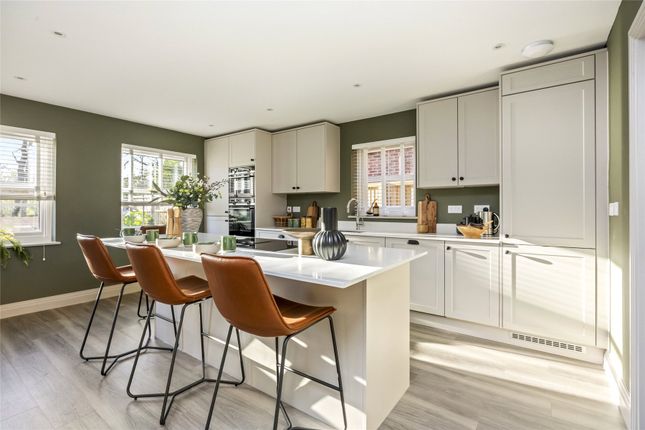 3 Flintstead,, Ridgley Road, Godalming photo 3