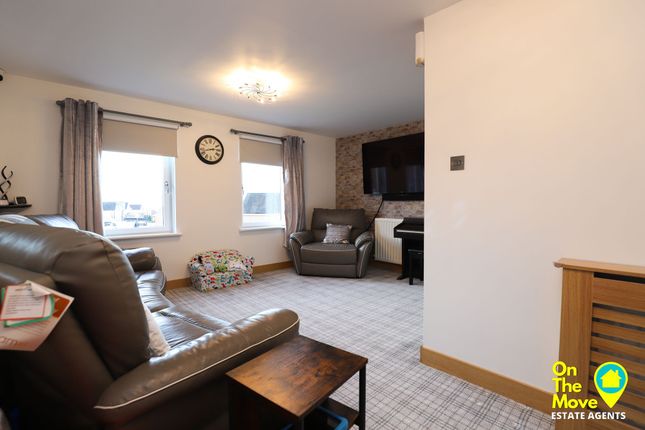 Town house for sale in Linkwood Road, Airdrie