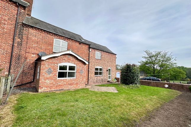 3-bed house on Markfield, £1,295/mo