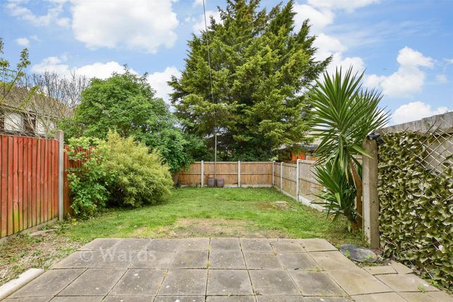 5, Balcomb Crescent, Margate photo 2