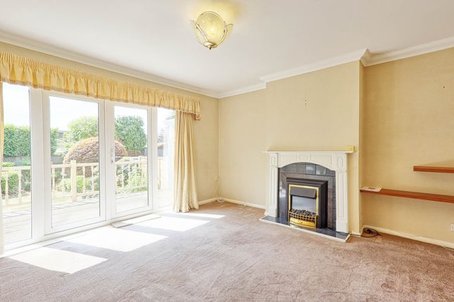 111, Common Lane, Benfleet photo 4