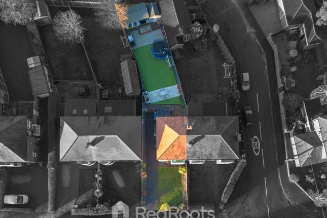 17 Spring Lane, Sprotbrough, South Yorkshire photo 3