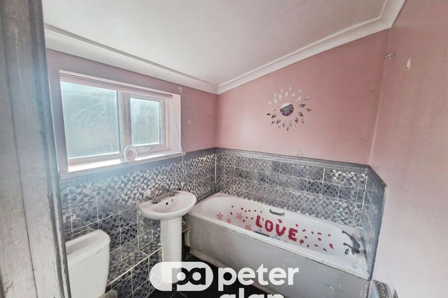 105, Turberville Street, Maesteg photo 5
