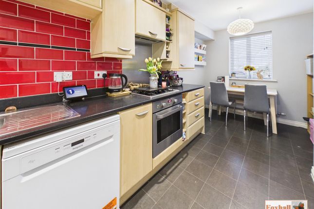 31, Hares Close, Ipswich photo 4