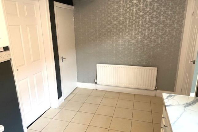 16 Leamington Drive, Hartlepool photo 5