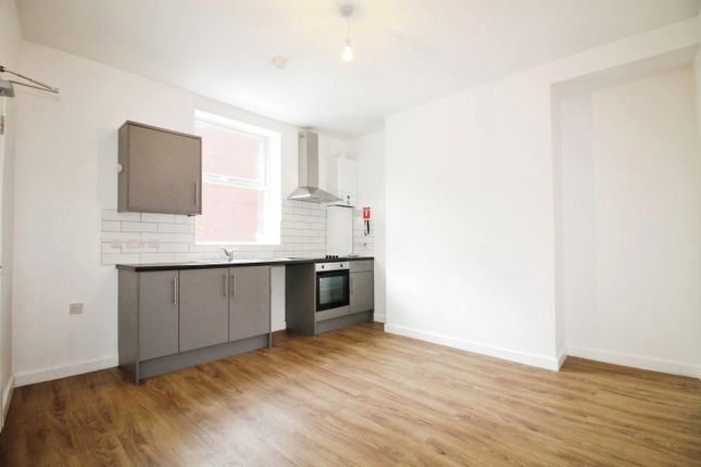 33, Crosby Road, Leeds photo 3