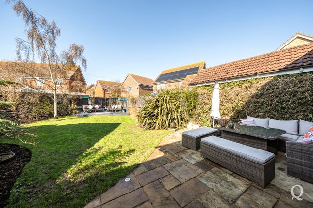 4, Chetney View, Sittingbourne photo 3