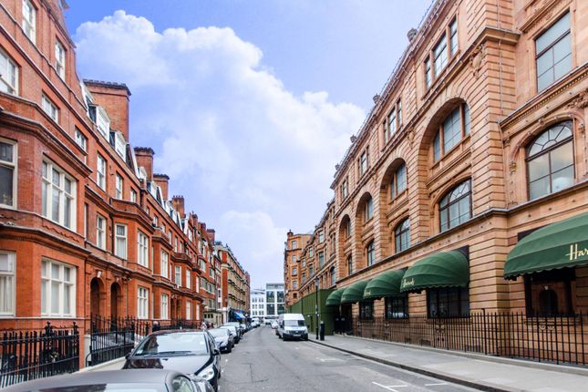 Thumbnail Flat to rent in Hans Road, Knightsbridge, London