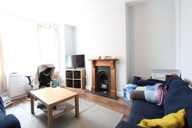 Thumbnail Terraced house to rent in Quicks Road, Wimbledon