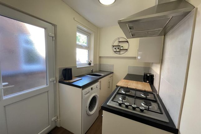 20, Edward Road, Leicester photo 3