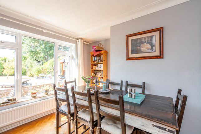 45, Fernhurst Gardens, Bognor Regis photo 4