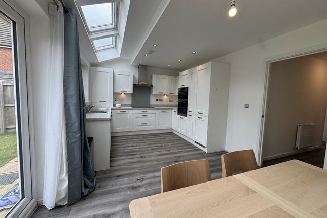 31, Loom Crescent, Bamber Bridge photo 3