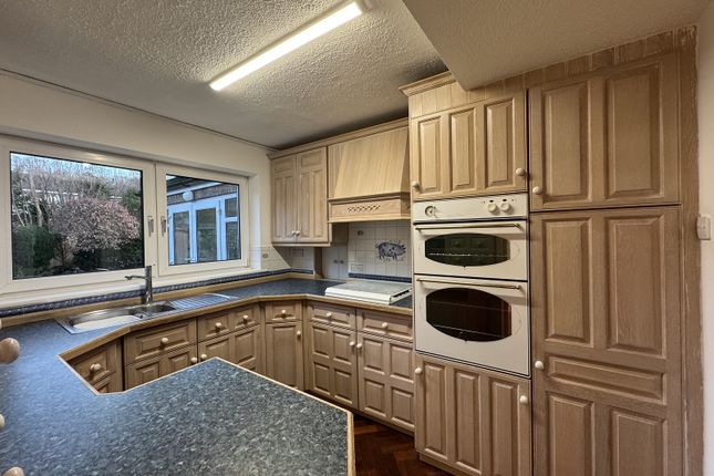 18, Darren View, Crickhowell photo 3