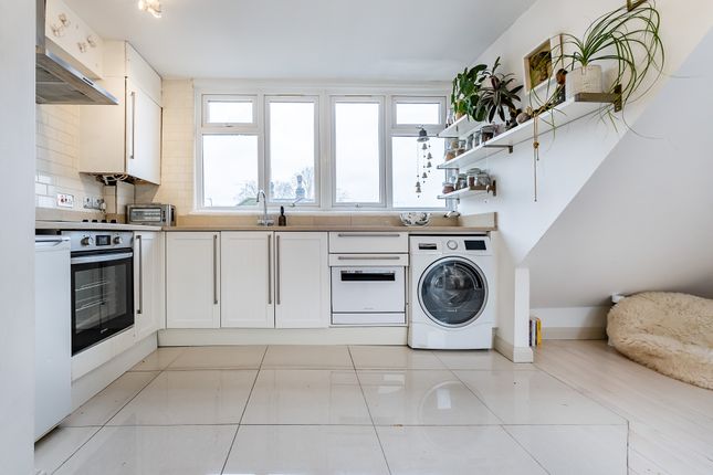 Flat 6, Hazlitt House, Milson Road, London photo 4
